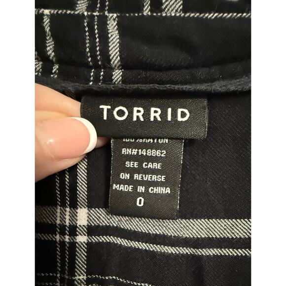 Torrid Womens L Boyfriend Camp Plaid Challis Soft Rayon Casual Button Down Shirt - Picture 6 of 9